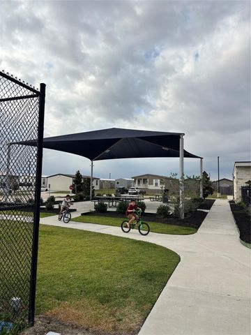 159 Lear Lane, Pearland, TX 77581