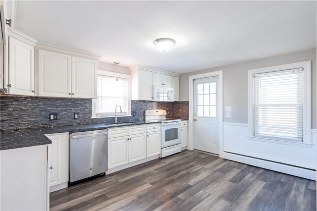 200 Carter Avenue, Pawtucket, RI 02861