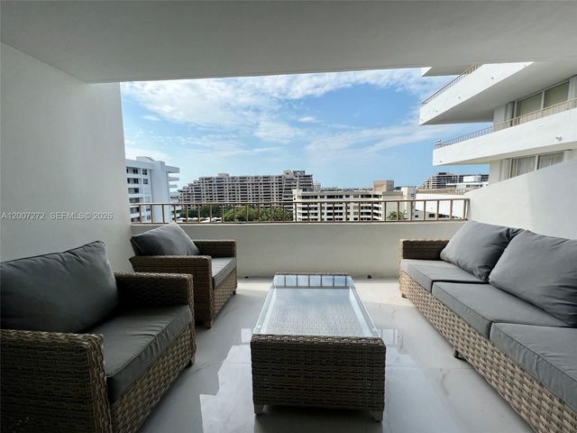 155 Ocean Lane Dr 1011, Key Biscayne, FL 33149