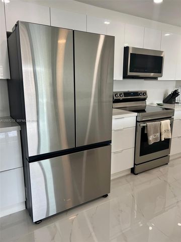 155 Ocean Lane Dr 1011, Key Biscayne, FL 33149