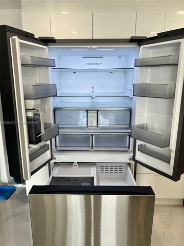 155 Ocean Lane Dr 1011, Key Biscayne, FL 33149