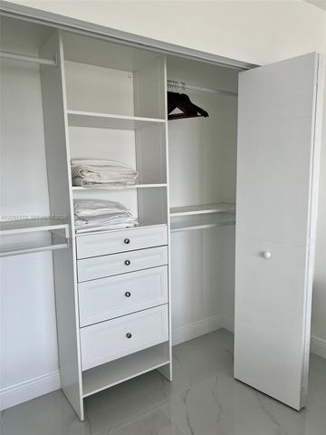 155 Ocean Lane Dr 1011, Key Biscayne, FL 33149