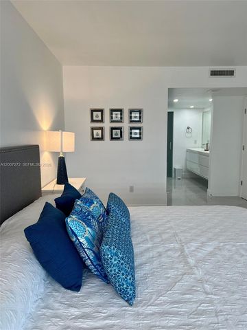 155 Ocean Lane Dr 1011, Key Biscayne, FL 33149