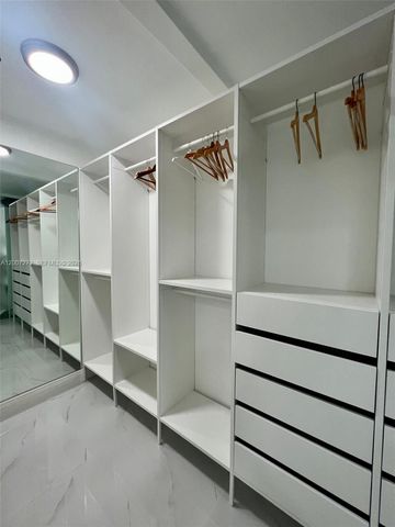 155 Ocean Lane Dr 1011, Key Biscayne, FL 33149