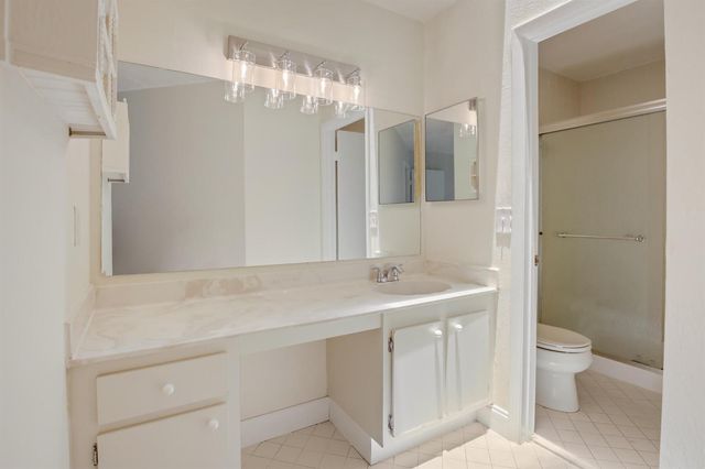 3340 Lucerne Park Drive, Greenacres, FL 33467