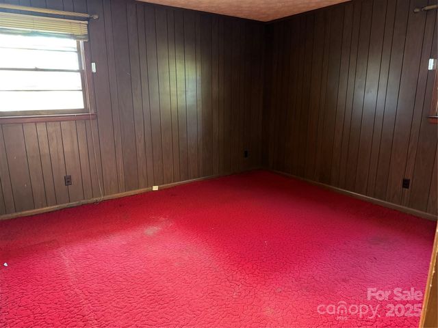 68 Sun Valley Drive, Alexander, NC 28701