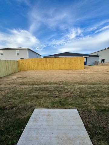 6810 SW Memphis Avenue, Bentonville, AR 72713