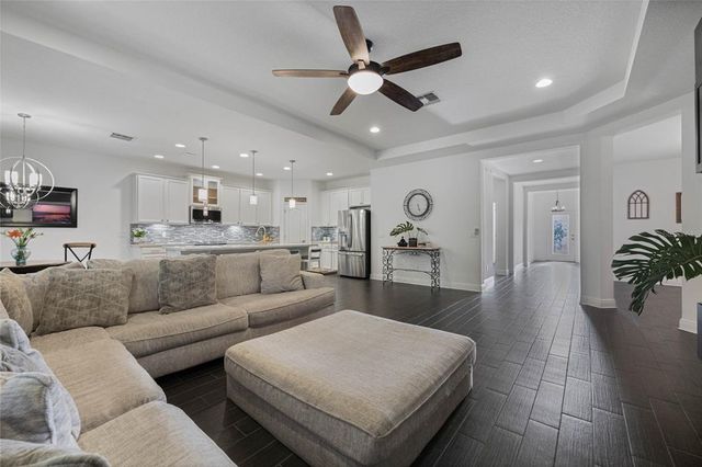 3893 WIND DANCER CIRCLE, St Cloud, FL 34772