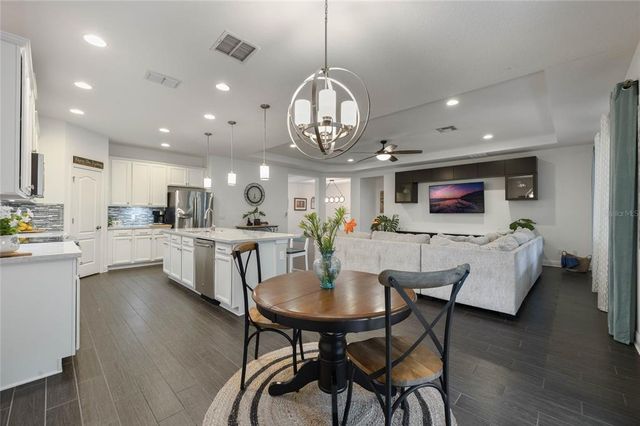 3893 WIND DANCER CIRCLE, St Cloud, FL 34772