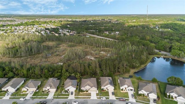 3893 WIND DANCER CIRCLE, St Cloud, FL 34772
