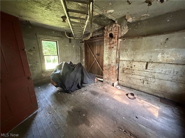 25625 Highland Road, Richmond Heights, OH 44143