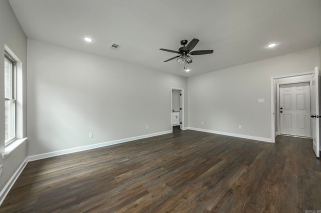 911 W Dell Vista Cove, Cabot, AR 72023