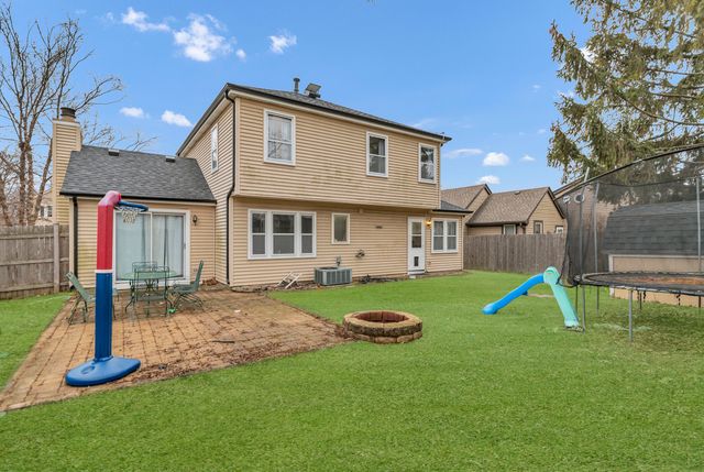 62 Washington Avenue, Streamwood, IL 60107