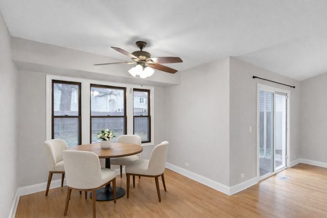 62 Washington Avenue, Streamwood, IL 60107