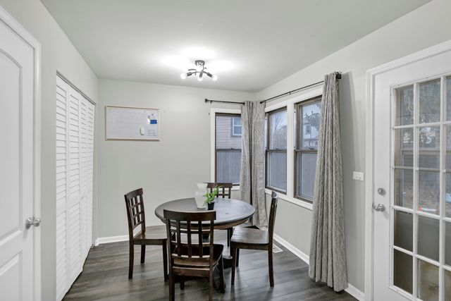 62 Washington Avenue, Streamwood, IL 60107