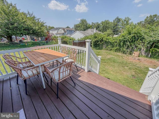 14 BROAD ST, Deepwater, NJ 08023