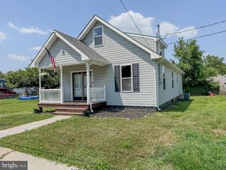 14 BROAD ST, Deepwater, NJ 08023