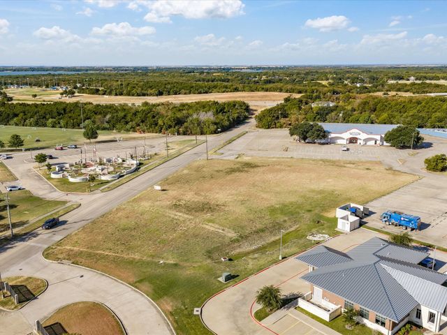 Lot 2R Ennis Parkway Avenue, Ennis, TX 75119