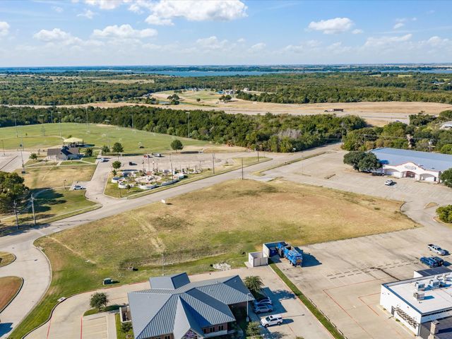 Lot 2R Ennis Parkway Avenue, Ennis, TX 75119