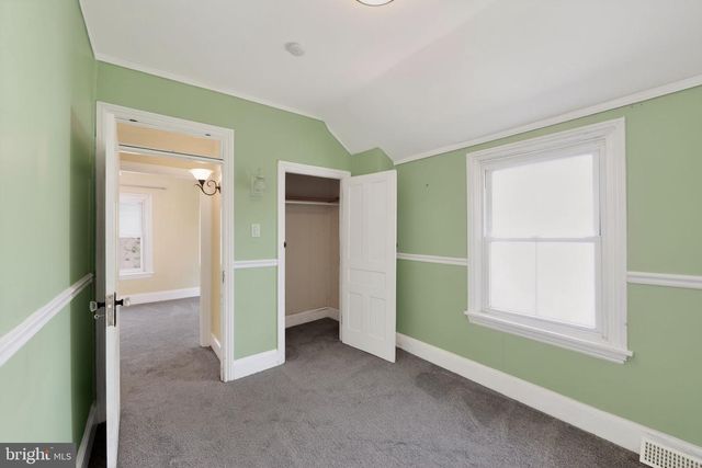 22 W BROAD ST, Malvern, PA 19355