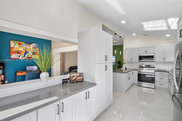 19031 NW 54th Ave, Miami Gardens, FL 33055