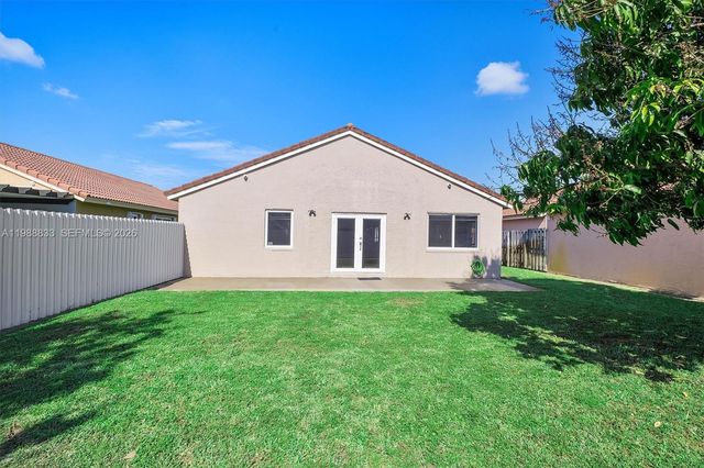 19031 NW 54th Ave, Miami Gardens, FL 33055