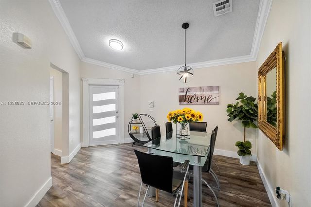 19031 NW 54th Ave, Miami Gardens, FL 33055