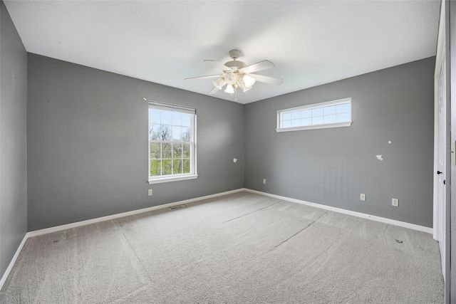 3386 64th Street, Palo, IA 52324