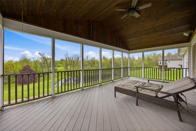 3386 64th Street, Palo, IA 52324