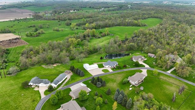 3386 64th Street, Palo, IA 52324