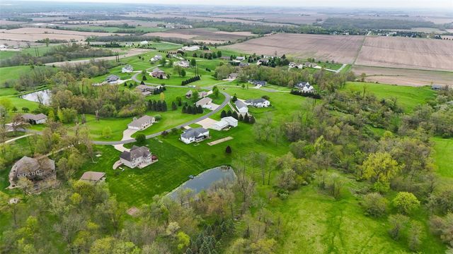 3386 64th Street, Palo, IA 52324