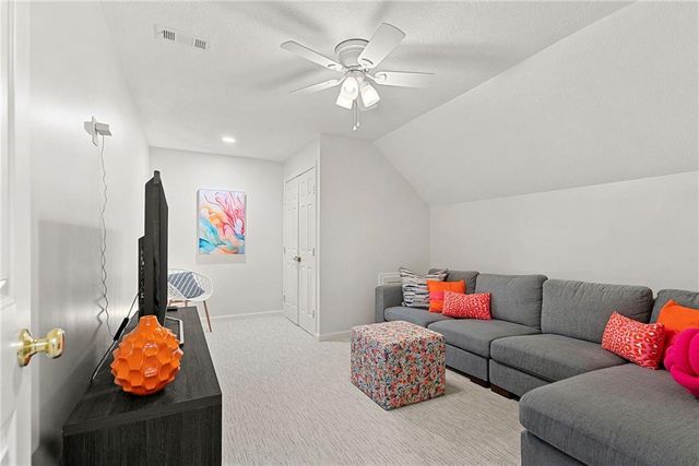 15209 Maple Court, Overland Park, KS 66223