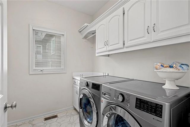 15209 Maple Court, Overland Park, KS 66223