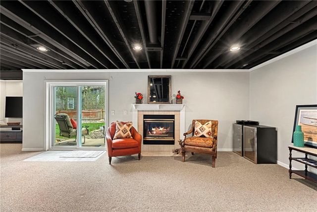 15209 Maple Court, Overland Park, KS 66223