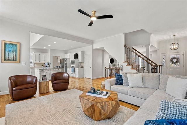 15209 Maple Court, Overland Park, KS 66223