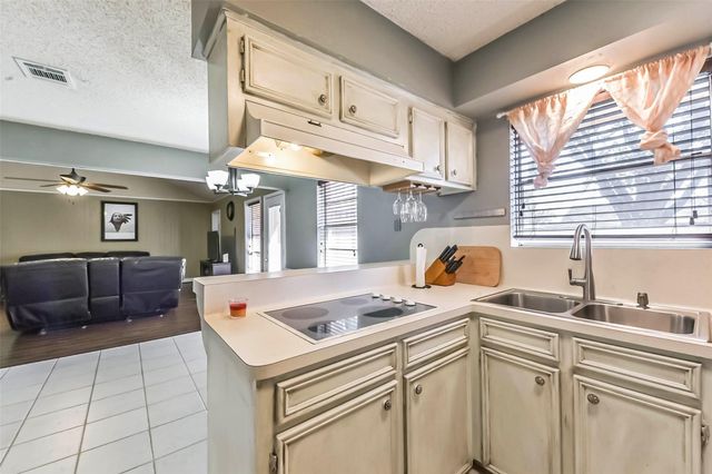 1718 Lexington Street, Deer Park, TX 77536