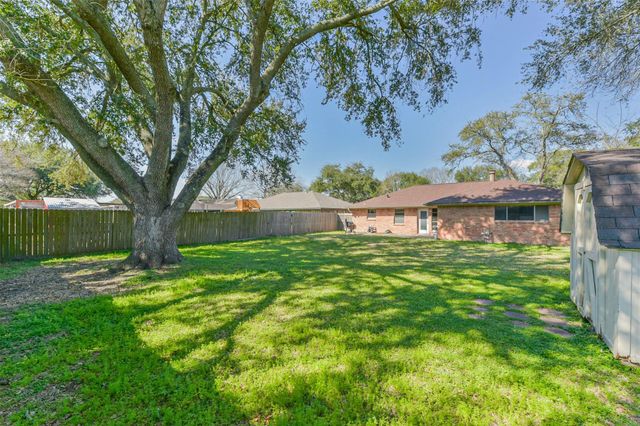 1718 Lexington Street, Deer Park, TX 77536