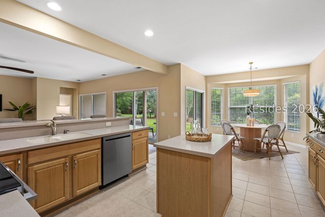 32 Willow Brook Dr, Bluffton, SC 29909