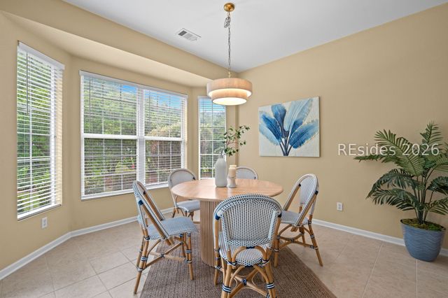 32 Willow Brook Dr, Bluffton, SC 29909