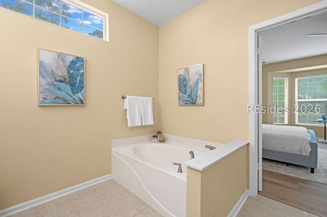 32 Willow Brook Dr, Bluffton, SC 29909