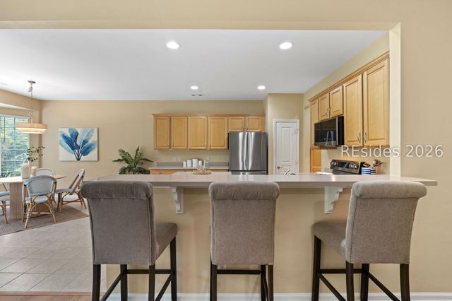 32 Willow Brook Dr, Bluffton, SC 29909