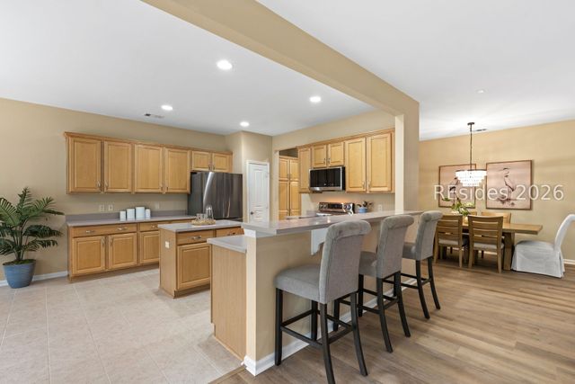 32 Willow Brook Dr, Bluffton, SC 29909