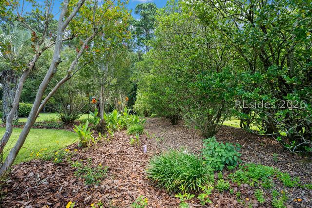 32 Willow Brook Dr, Bluffton, SC 29909