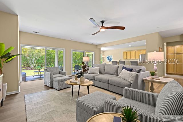 32 Willow Brook Dr, Bluffton, SC 29909