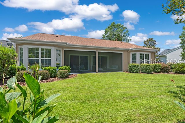 32 Willow Brook Dr, Bluffton, SC 29909