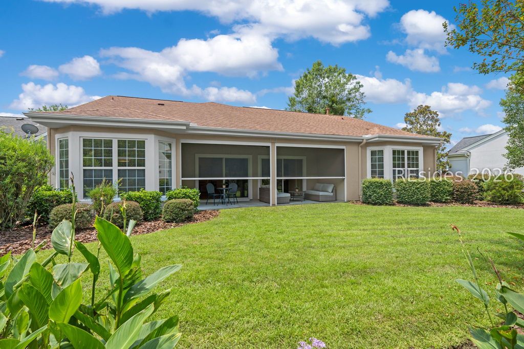 32 Willow Brook Dr, Bluffton, SC 29909