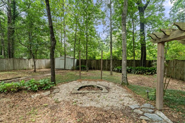 4 Spears Dr., Hattiesburg, MS 39402
