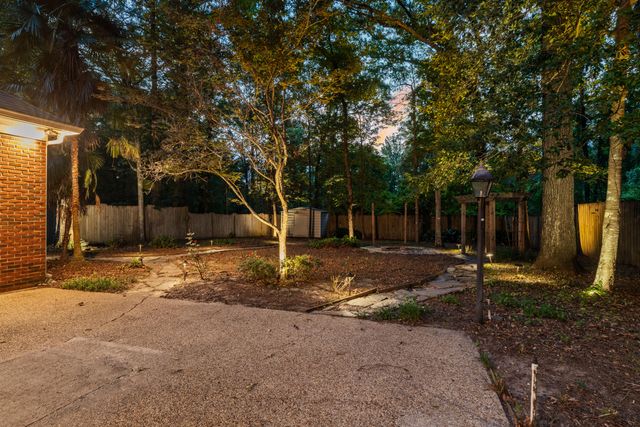 4 Spears Dr., Hattiesburg, MS 39402
