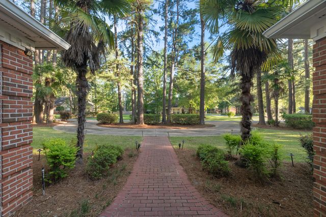 4 Spears Dr., Hattiesburg, MS 39402