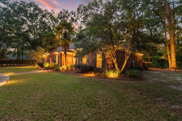 4 Spears Dr., Hattiesburg, MS 39402